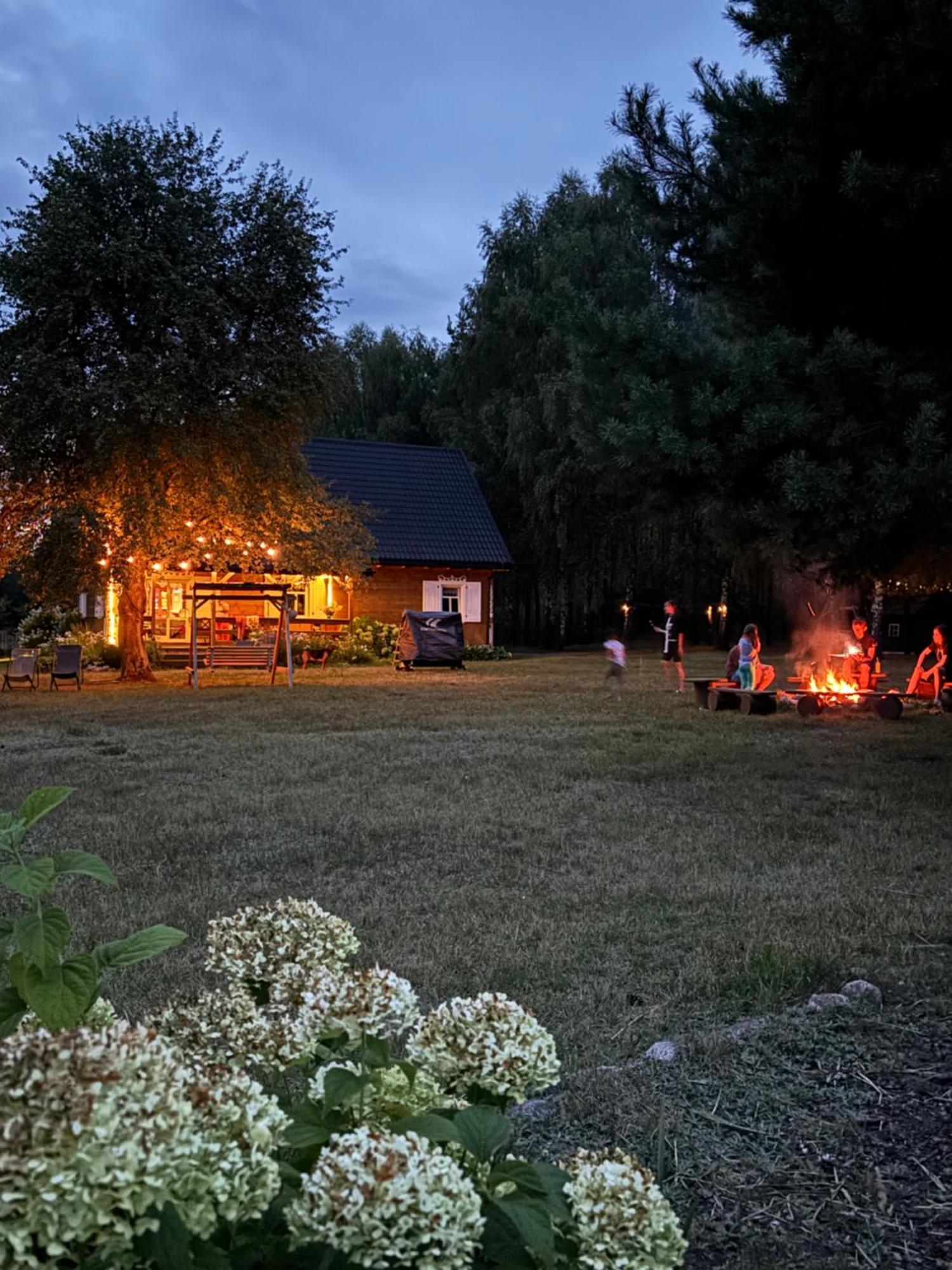 Villa Wakacyjny Dom W Sakach Kleszczele Exterior foto